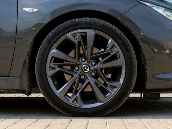 Mazda 6 II (GH) Рестайлинг с пробегом 2010 года, цена 999 000 рублей, 411332 км, седан, Автокод Объявления