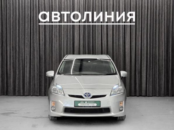 Toyota Prius III (XW30) с пробегом 2010 года, цена 899 000 рублей, 245000 км, лифтбек, Автокод Объявления