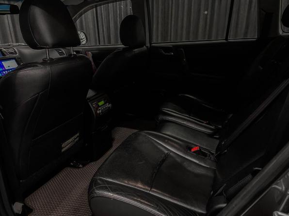 Toyota Highlander II (XU40) Рестайлинг с пробегом 2011 года, цена 2 050 000 рублей, 274800 км, внедорожник, Автокод Объявления
