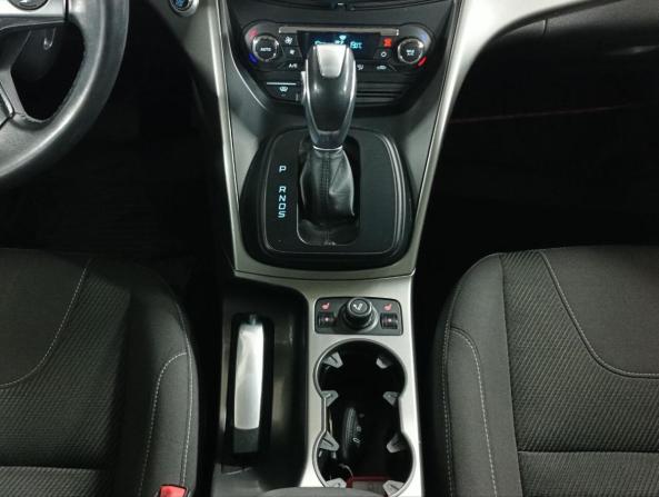 Ford Kuga II с пробегом 2014 года, цена 1 099 000 рублей, 167000 км, внедорожник, Автокод Объявления