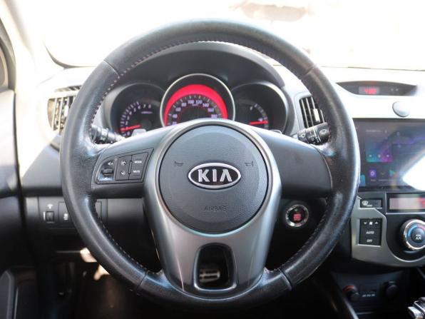 Kia Cerato II с пробегом 2011 года, цена 660 000 рублей, 205000 км, седан, Автокод Объявления