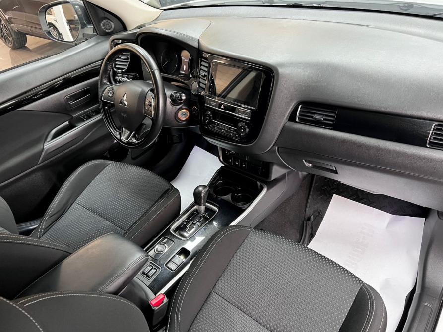 Mitsubishi Outlander III Рестайлинг 3 Тверь  - изображение 13