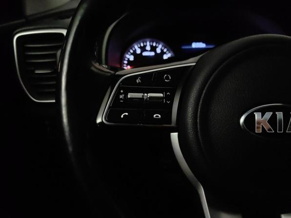 Kia Sportage IV Рестайлинг с пробегом 2018 года, цена 2 249 000 рублей, 140000 км, внедорожник, Автокод Объявления