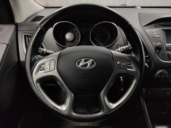 Hyundai ix35 I Рестайлинг с пробегом 2014 года, цена 1 645 000 рублей, 99390 км, внедорожник, Автокод Объявления