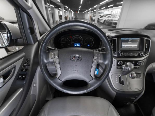 Hyundai Grand Starex I Рестайлинг 2 с пробегом 2018 года, цена 3 800 000 рублей, 65395 км, минивэн, Автокод Объявления