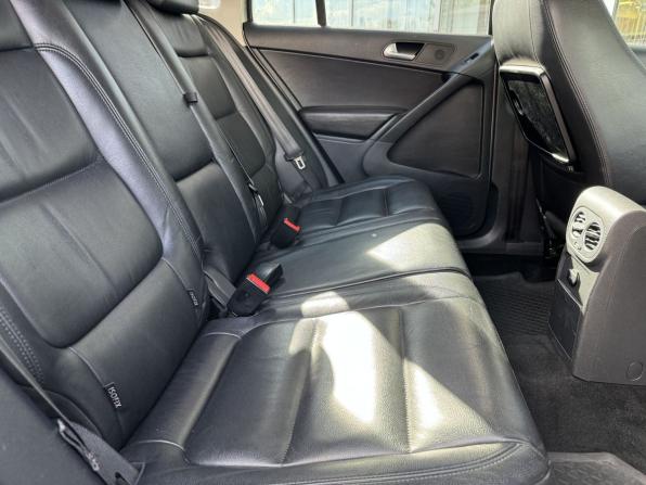 Volkswagen Tiguan I Рестайлинг с пробегом 2014 года, цена 1 549 000 рублей, 120645 км, внедорожник, Автокод Объявления