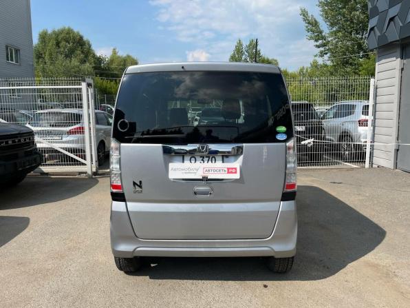 Honda N-BOX I Рестайлинг с пробегом 2017 года, цена 880 880 рублей, 173687 км, минивэн, Автокод Объявления