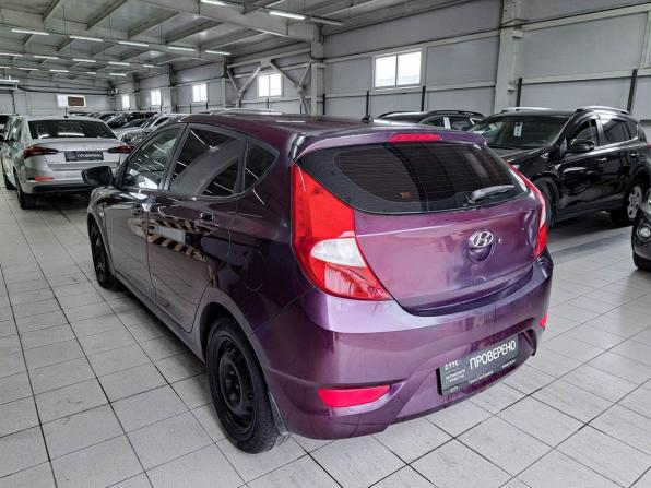 Hyundai Solaris I с пробегом 2012 года, цена 429 000 рублей, 215720 км, хэтчбек, Автокод Объявления