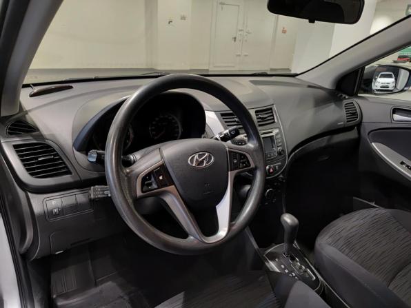 Hyundai Solaris I Рестайлинг с пробегом 2015 года, цена 830 000 рублей, 205968 км, седан, Автокод Объявления