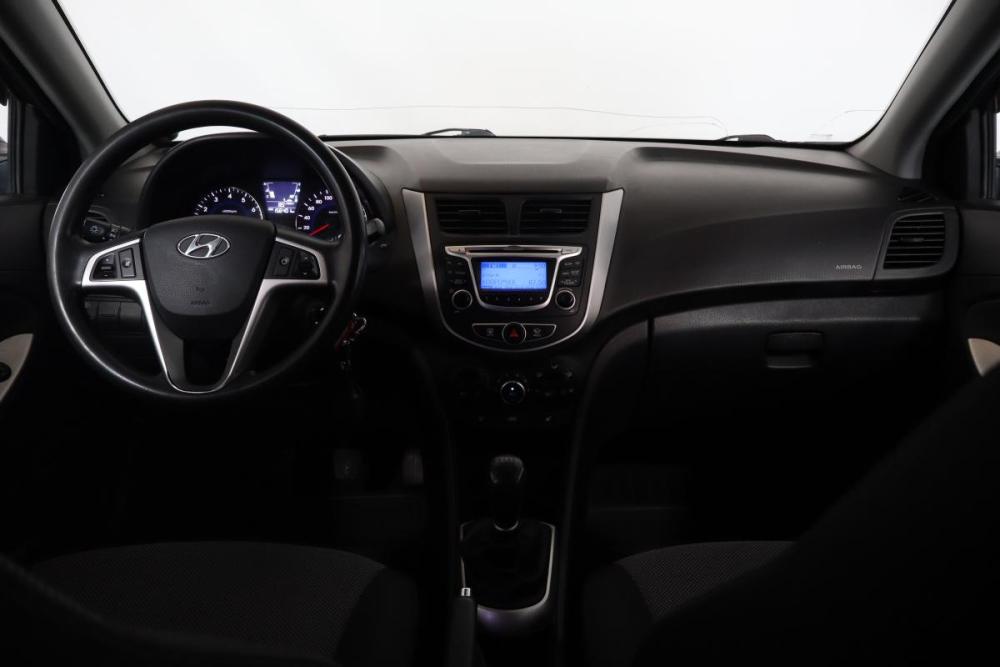 Hyundai Solaris I Санкт-Петербург  - изображение 7