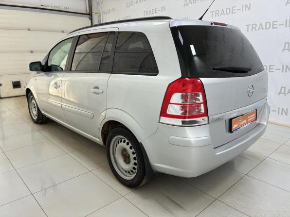 Opel Zafira B Рестайлинг с пробегом 2013 года, цена 730 000 рублей, 142000 км, минивэн, Автокод Объявления