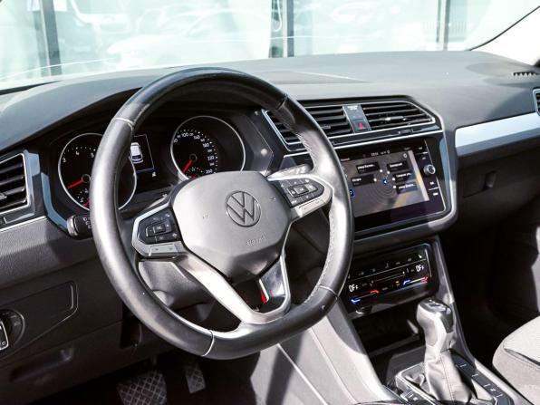 Volkswagen Tiguan II Рестайлинг с пробегом 2021 года, цена 2 790 000 рублей, 81319 км, внедорожник, Автокод Объявления