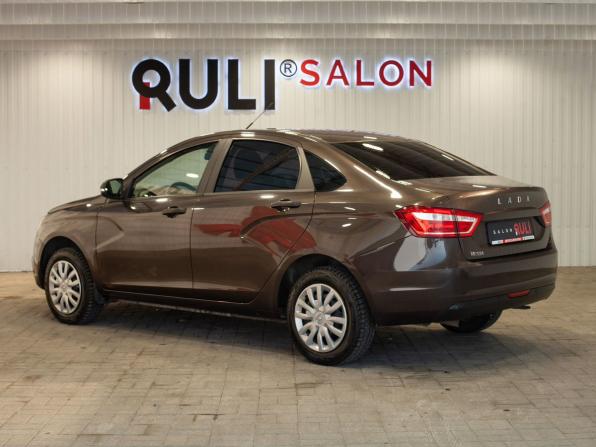 Lada (ВАЗ) Vesta I с пробегом 2021 года, цена 1 045 000 рублей, 77409 км, седан, Автокод Объявления