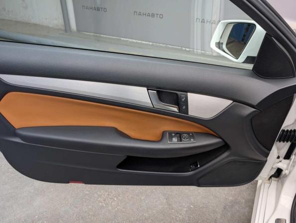 Mercedes-Benz C-Класс III (W204) Рестайлинг с пробегом 2012 года, цена 1 497 000 рублей, 174174 км, купе, Автокод Объявления