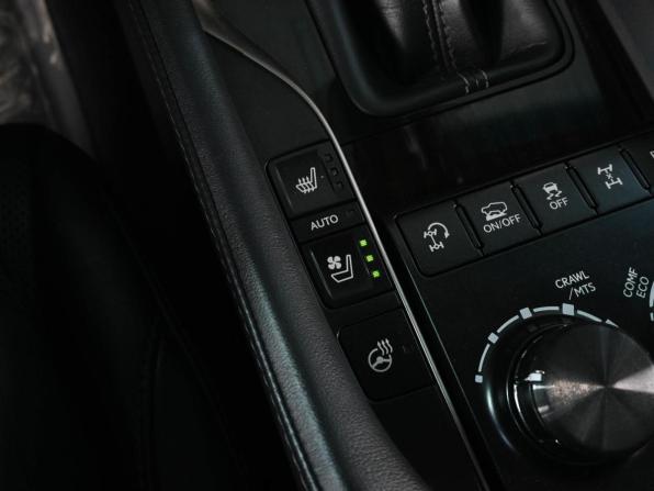 Lexus LX III Рестайлинг 2 с пробегом 2020 года, цена 6 970 000 рублей, 178792 км, внедорожник, Автокод Объявления