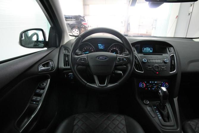 Ford Focus III Рестайлинг с пробегом 2018 года, цена 1 200 000 рублей, 82797 км, хэтчбек, Автокод Объявления