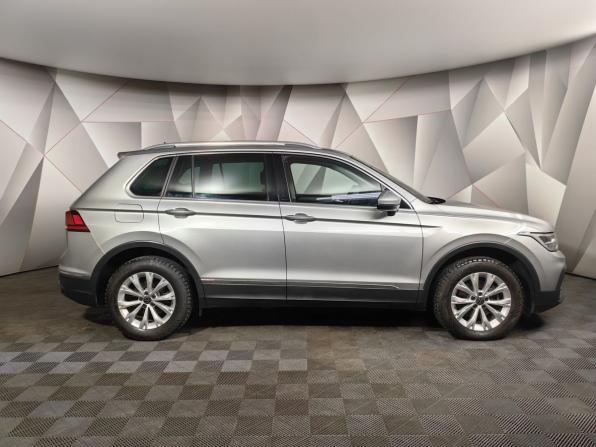 Volkswagen Tiguan II Рестайлинг с пробегом 2021 года, цена 2 795 000 рублей, 72458 км, внедорожник, Автокод Объявления