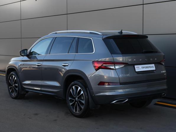 Skoda Kodiaq I Рестайлинг с пробегом 2023 года, цена 4 698 000 рублей, 21685 км, внедорожник, Автокод Объявления