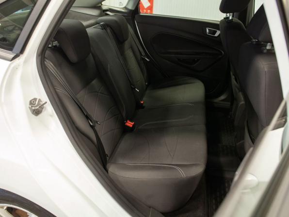 Ford Fiesta Mk6 Рестайлинг с пробегом 2015 года, цена 720 000 рублей, 149169 км, седан, Автокод Объявления