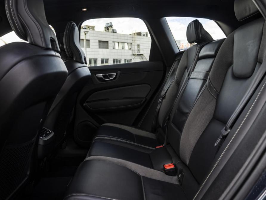 Volvo XC60 II Рестайлинг Москва  - изображение 15