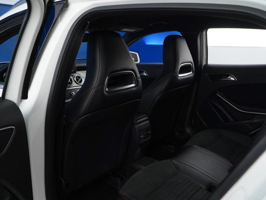 Mercedes-Benz GLA I (X156) Рестайлинг Москва  - изображение 11