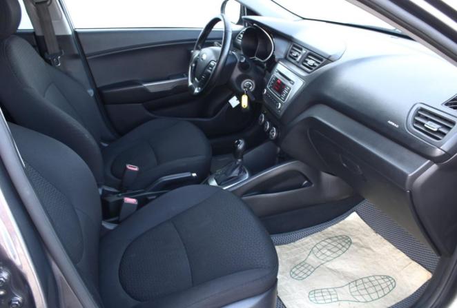 Kia Rio III Рестайлинг с пробегом 2017 года, цена 1 150 000 рублей, 94657 км, хэтчбек, Автокод Объявления