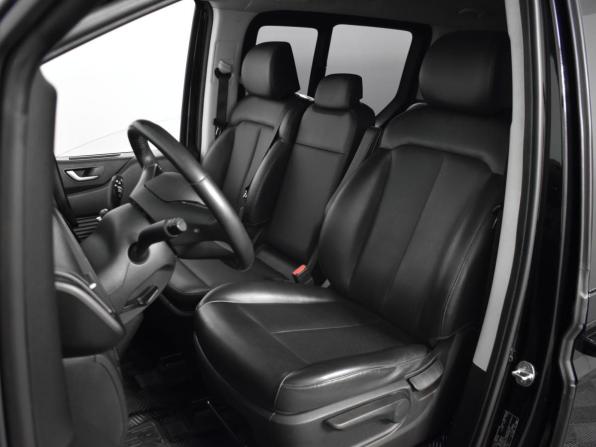 Hyundai Staria I с пробегом 2021 года, цена 5 299 900 рублей, 41451 км, минивэн, Автокод Объявления