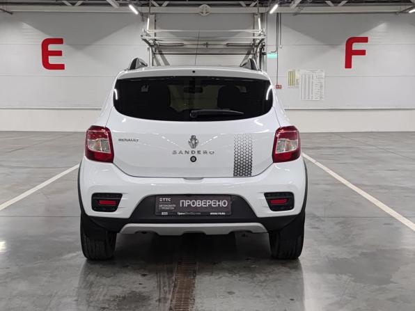 Renault Sandero II с пробегом 2018 года, цена 1 250 000 рублей, 92137 км, хэтчбек, Автокод Объявления