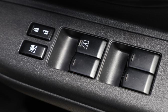 Nissan March IV (K13) Рестайлинг с пробегом 2015 года, цена 749 000 рублей, 137545 км, хэтчбек, Автокод Объявления