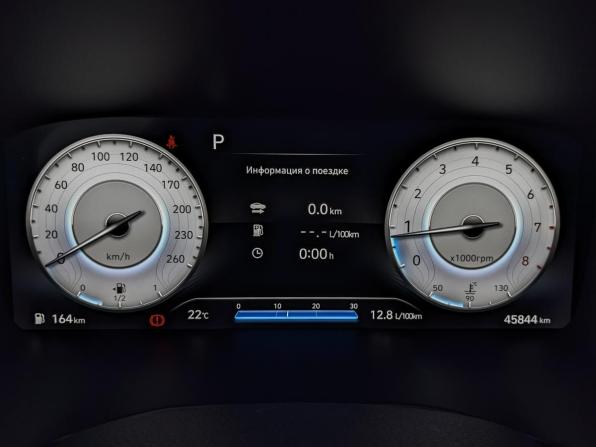 Hyundai Santa Fe IV Рестайлинг с пробегом 2021 года, цена 3 750 000 рублей, 45807 км, внедорожник, Автокод Объявления