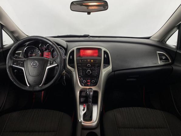 Opel Astra J с пробегом 2011 года, цена 595 000 рублей, 239688 км, хэтчбек, Автокод Объявления
