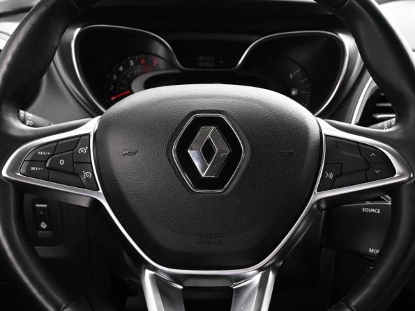 Renault Kaptur I Рестайлинг с пробегом 2021 года, цена 1 679 000 рублей, 98483 км, внедорожник, Автокод Объявления