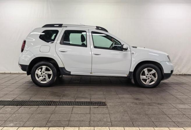 Renault Duster I Рестайлинг с пробегом 2017 года, цена 950 000 рублей, 192000 км, внедорожник, Автокод Объявления