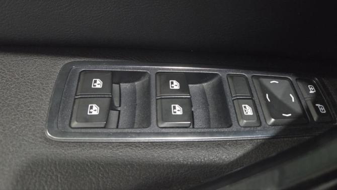 Lada (ВАЗ) Vesta I Рестайлинг (NG) с пробегом 2024 года, цена 1 445 000 рублей, 27186 км, универсал, Автокод Объявления