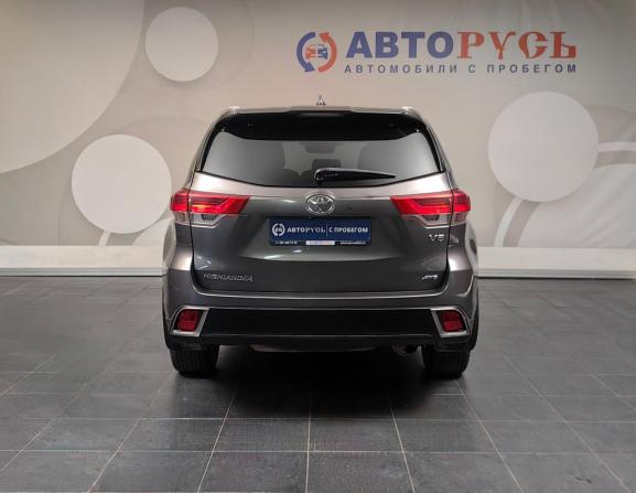 Toyota Highlander III (XU50) Рестайлинг с пробегом 2018 года, цена 2 919 000 рублей, 207153 км, внедорожник, Автокод Объявления