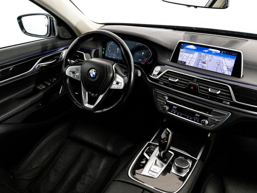 BMW 7 серии VI (G11/G12) Рестайлинг Санкт-Петербург  - изображение 16