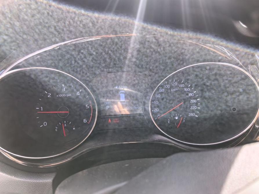 Kia Carnival III Стерлитамак  - изображение 9