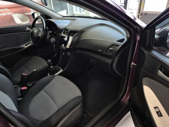 Hyundai Solaris I с пробегом 2013 года, цена 599 000 рублей, 147972 км, седан, Автокод Объявления