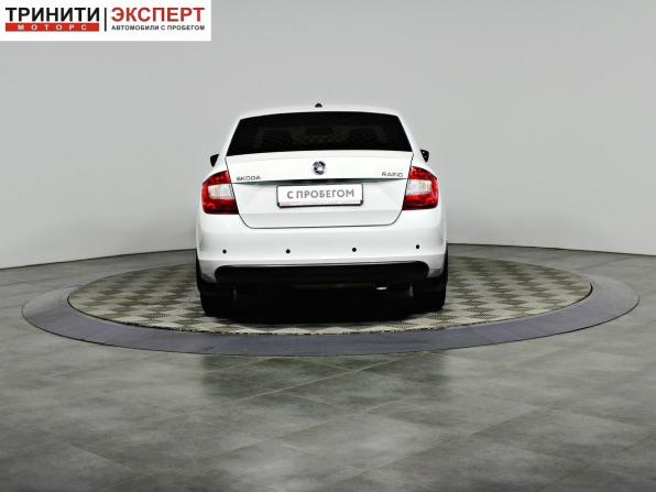 Skoda Rapid I с пробегом 2016 года, цена 1 037 000 рублей, 135713 км, лифтбек, Автокод Объявления