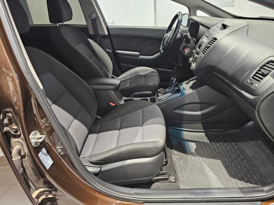 Kia Cerato III Рестайлинг (Classic) Москва  - изображение 15