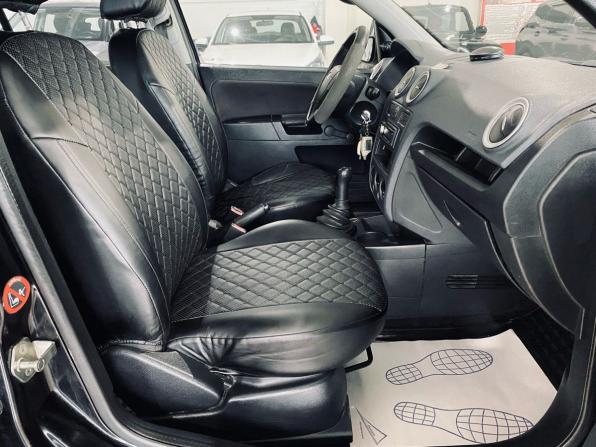Ford Fusion I Рестайлинг с пробегом 2007 года, цена 580 000 рублей, 111000 км, хэтчбек, Автокод Объявления