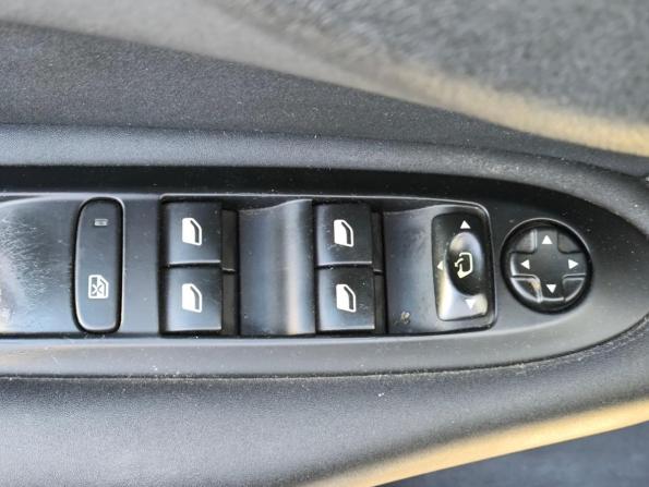 Citroen C4 II с пробегом 2012 года, цена 497 000 рублей, 155998 км, хэтчбек, Автокод Объявления