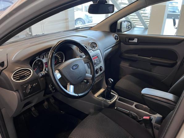 Ford Focus II Рестайлинг с пробегом 2011 года, цена 570 000 рублей, 199071 км, седан, Автокод Объявления
