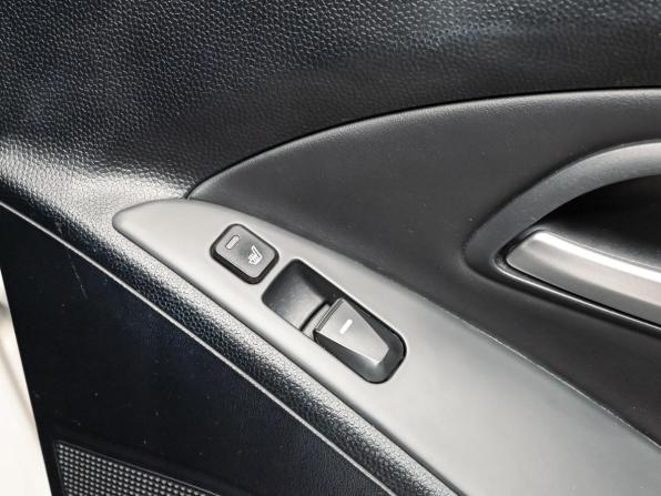 Hyundai ix35 I с пробегом 2013 года, цена 1 150 000 рублей, 280560 км, внедорожник, Автокод Объявления