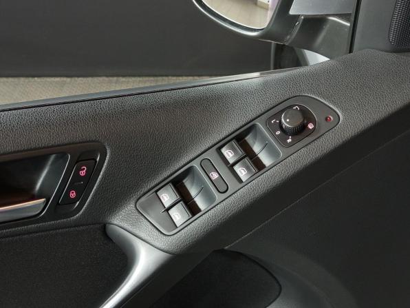 Volkswagen Tiguan I Рестайлинг с пробегом 2013 года, цена 1 460 000 рублей, 179361 км, внедорожник, Автокод Объявления