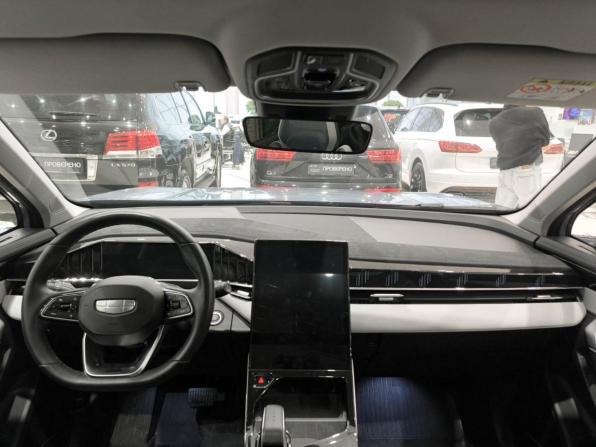 Geely Atlas II с пробегом 2023 года, цена 2 580 000 рублей, 64720 км, внедорожник, Автокод Объявления
