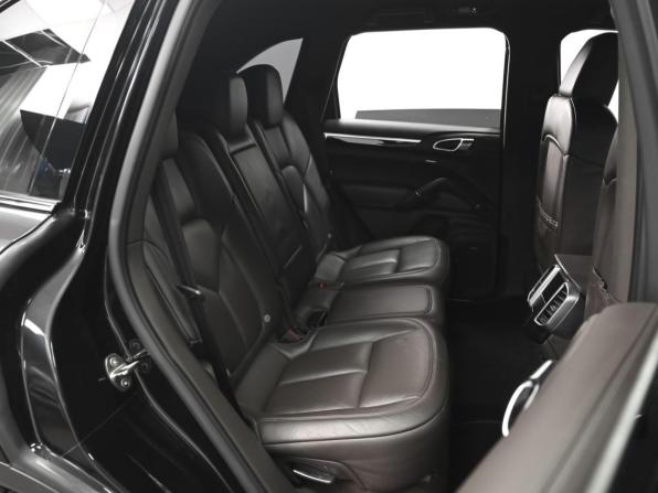 Porsche Cayenne II Рестайлинг (958) с пробегом 2015 года, цена 4 699 000 рублей, 216540 км, внедорожник, Автокод Объявления