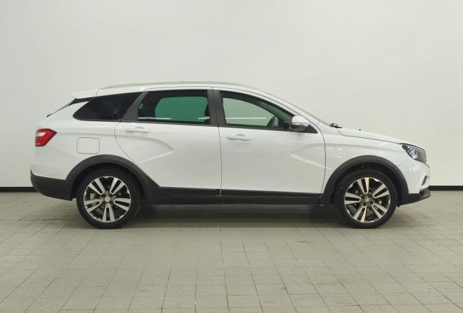 Lada (ВАЗ) Vesta I с пробегом 2018 года, цена 989 000 рублей, 140687 км, универсал, Автокод Объявления