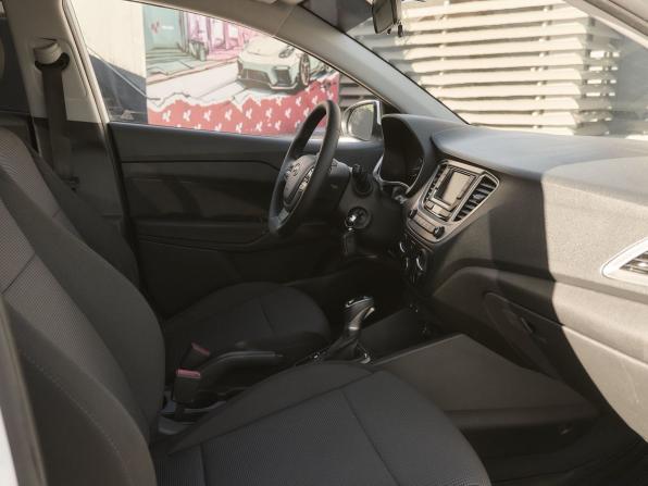 Hyundai Solaris II с пробегом 2019 года, цена 1 496 000 рублей, 87111 км, седан, Автокод Объявления