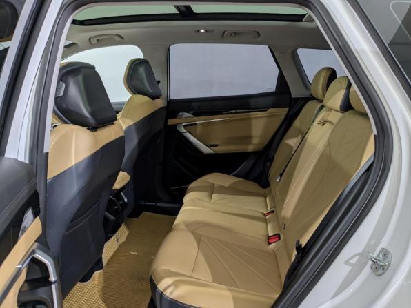 Geely Boyue L I с пробегом 2023 года, цена 2 370 000 рублей, 41973 км, внедорожник, Автокод Объявления